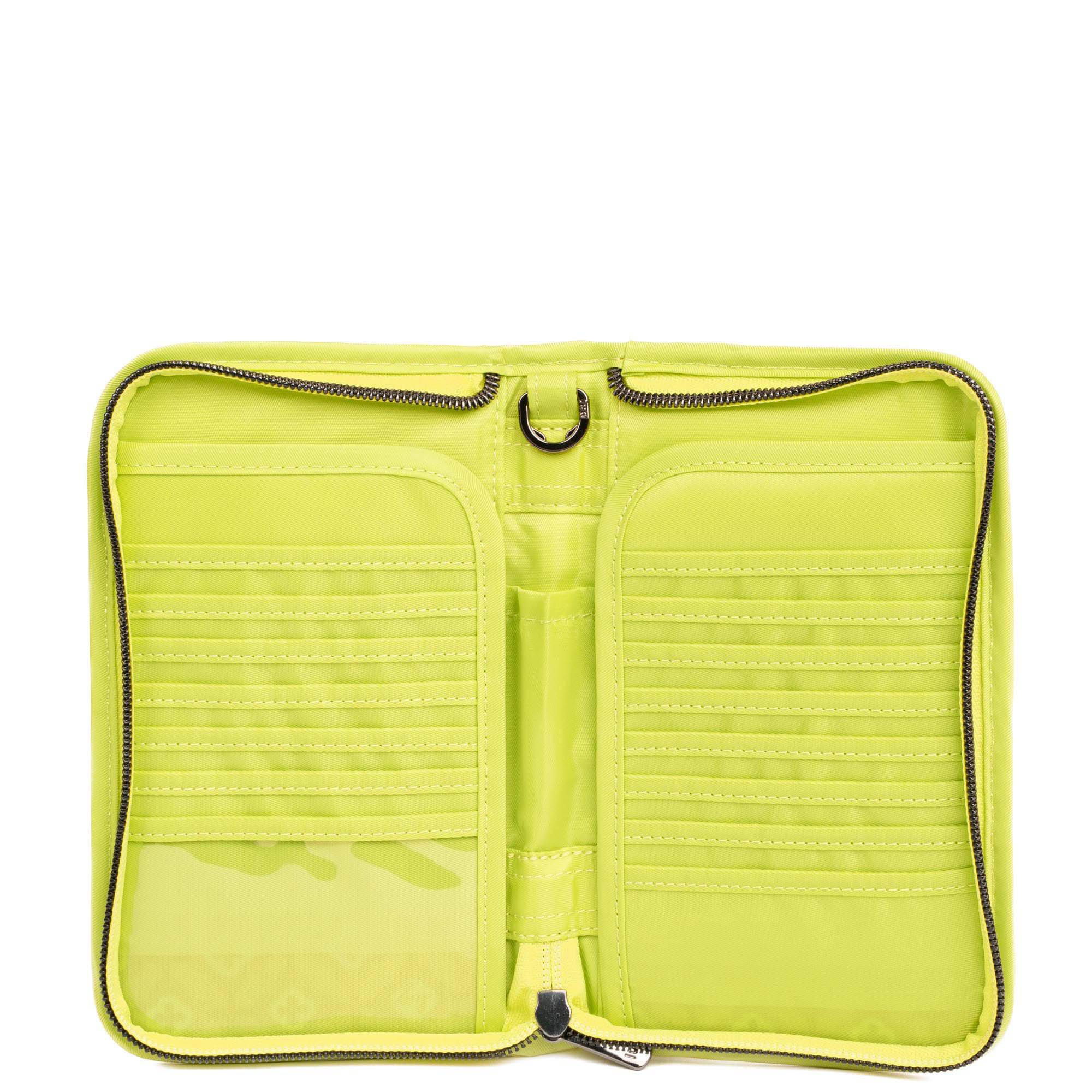 Legacy Collection Tandem SE RFID Wallet - LEMON LIME - 24239_LegacyTandemSE_LemonLime_Angle_05